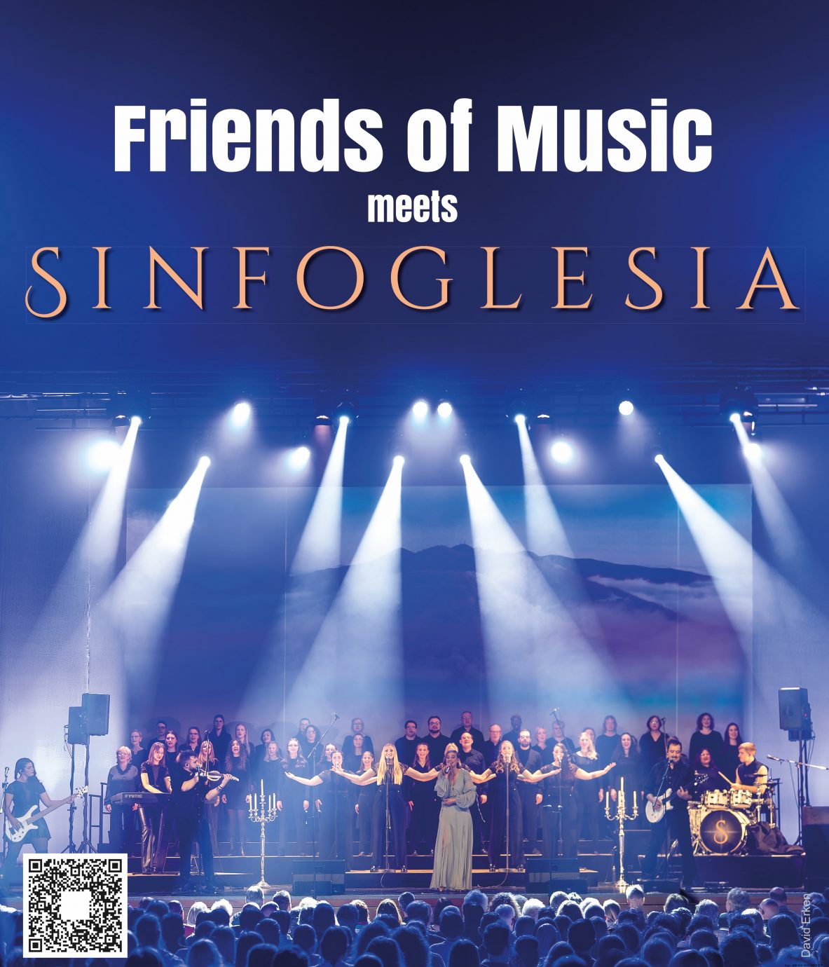 Konzert „Friends of Music meets Sinfoglesia“ im MEDIO.RHEIN.ERFT Bergheim mit Chor und Band auf großer Bühne